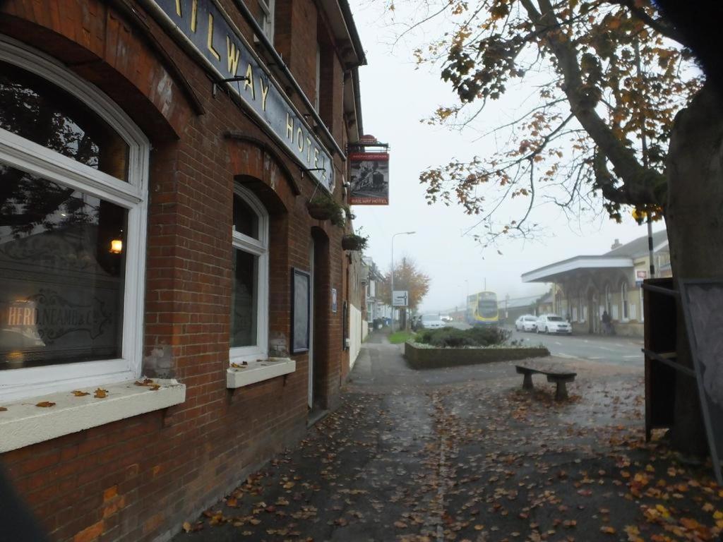 Railway Hotel Faversham Exterior photo